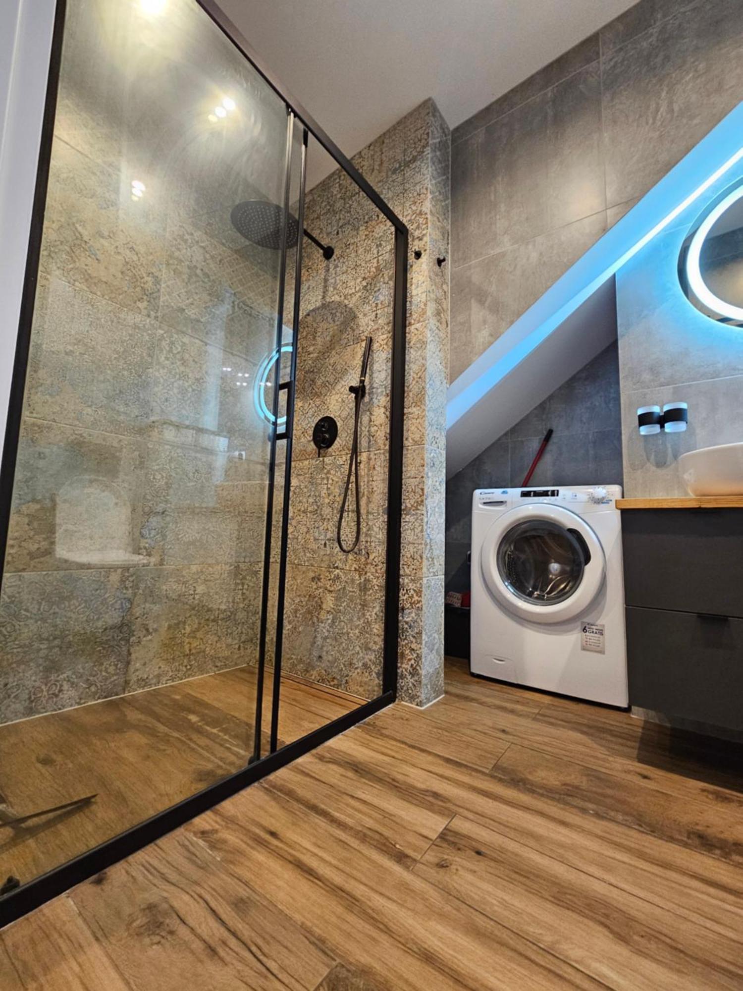 Apartament Grunwaldzka 105 Z Tarasem 5O M Do Plazy Pobierowo Exterior photo
