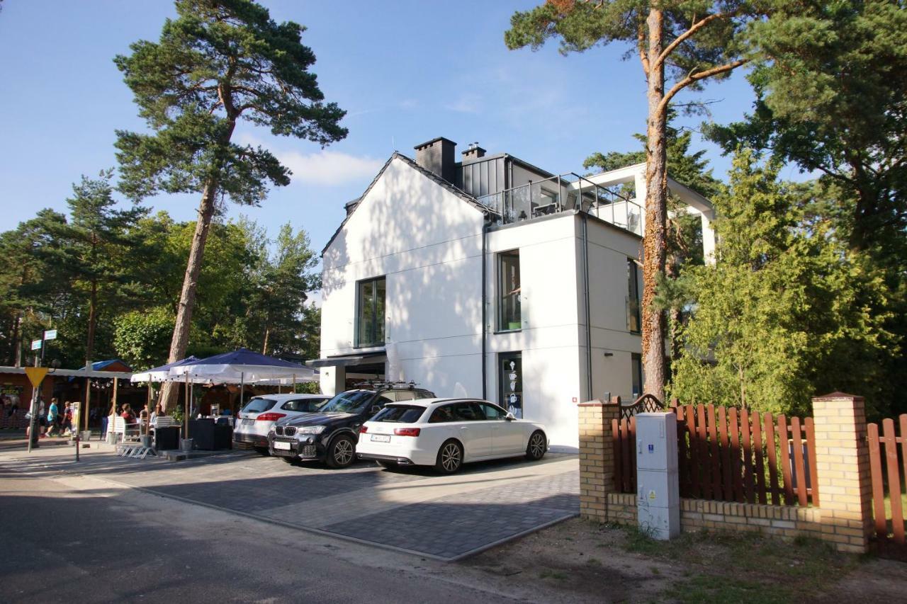 Apartament Grunwaldzka 105 Z Tarasem 5O M Do Plazy Pobierowo Exterior photo