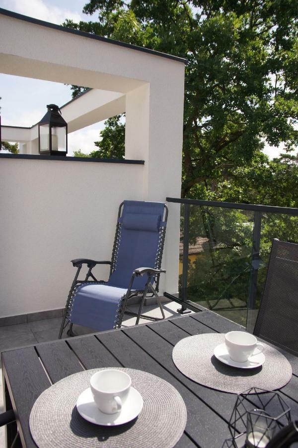 Apartament Grunwaldzka 105 Z Tarasem 5O M Do Plazy Pobierowo Exterior photo